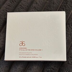Arbonne Eye Shadow Palette It’s All In The Eyes Volume 1